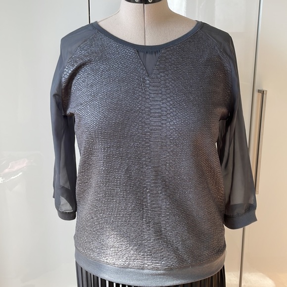 IRIS SINGER Collection Top 3/4 Sleeve Color-Gray Size-Large - Picture 15 of 15